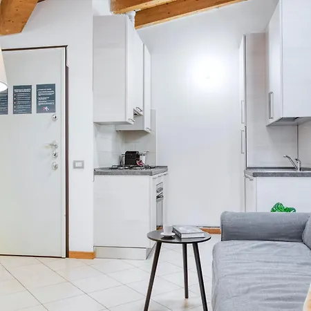 Appartamento Easylife - Eleganza E Comodita In Citylife